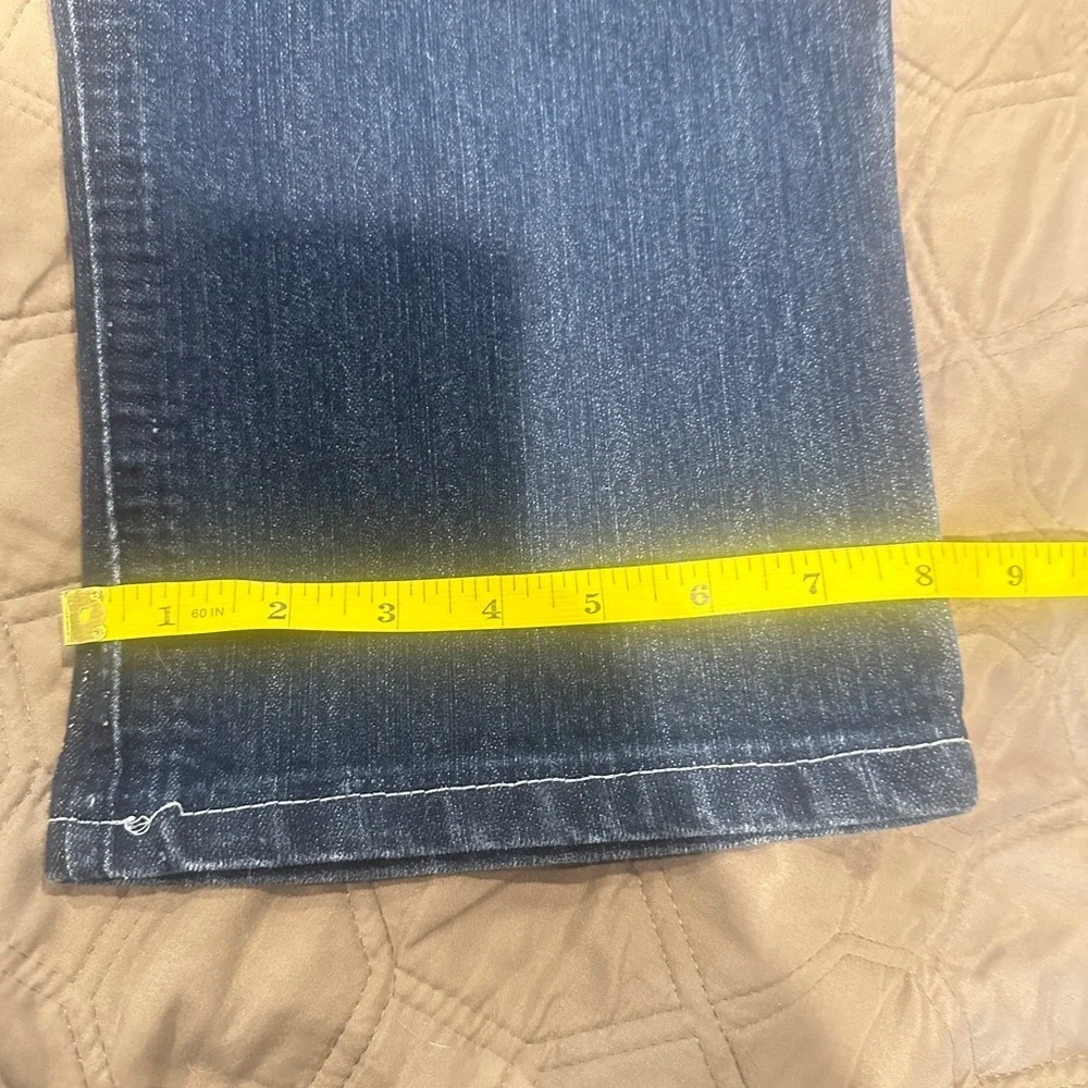 Nine West Indigo Dark Date Night Fit Capri Jeans style: Annette 32/14